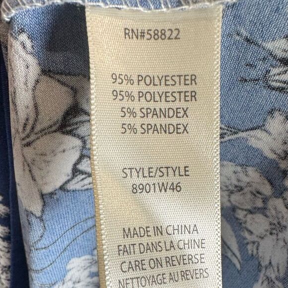 Max Studio blue and white boho floral print midi dress size small - Picture 5 of 6